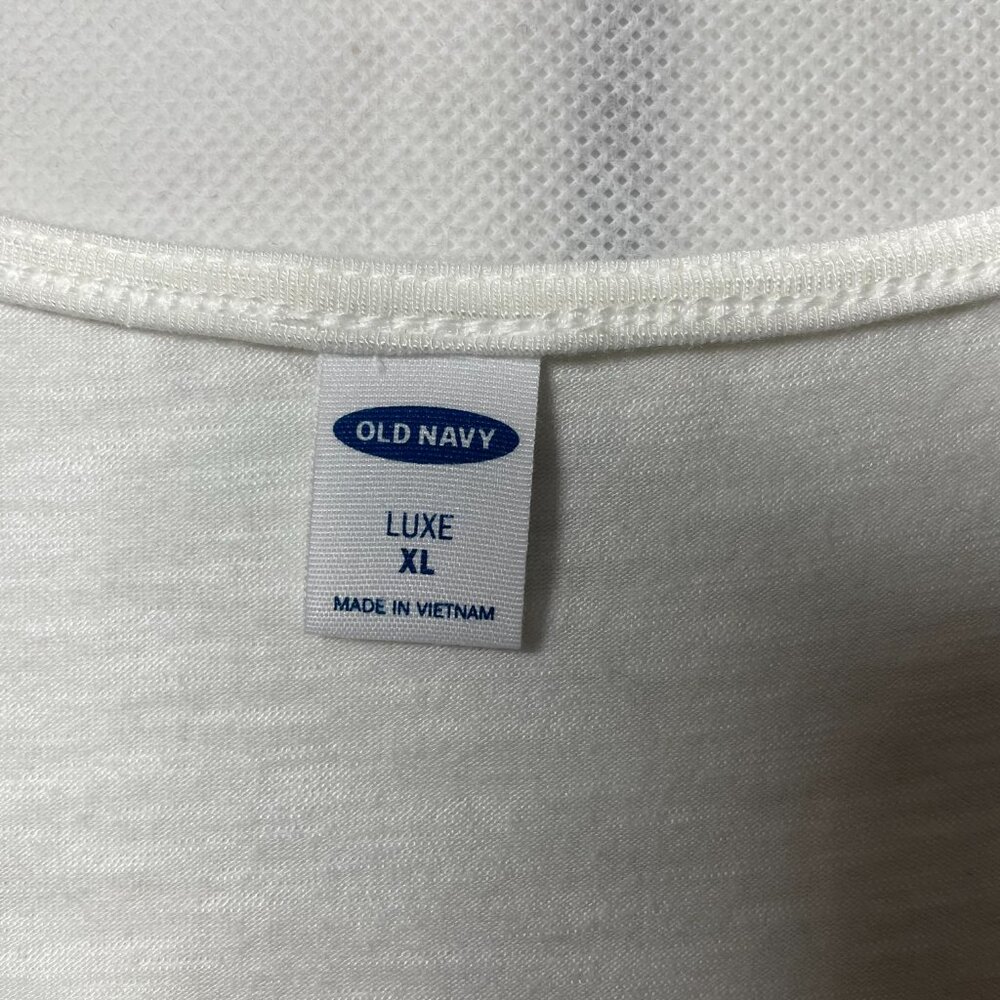 NWT Old Navy Womens White Sleeveless Criss Cross V-Neck Luxe Tank Top Size XL - Picture 3 of 8